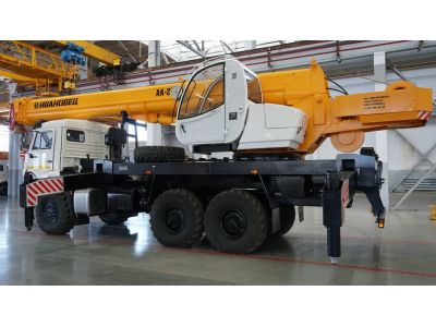 Автокран КС-45717К-3Р